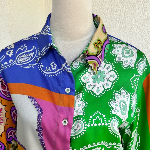 ZARA. Women’s Medium Multicolored Blouse. Crop top with Bell Sleeve. Sat… - Picture 4 of 15